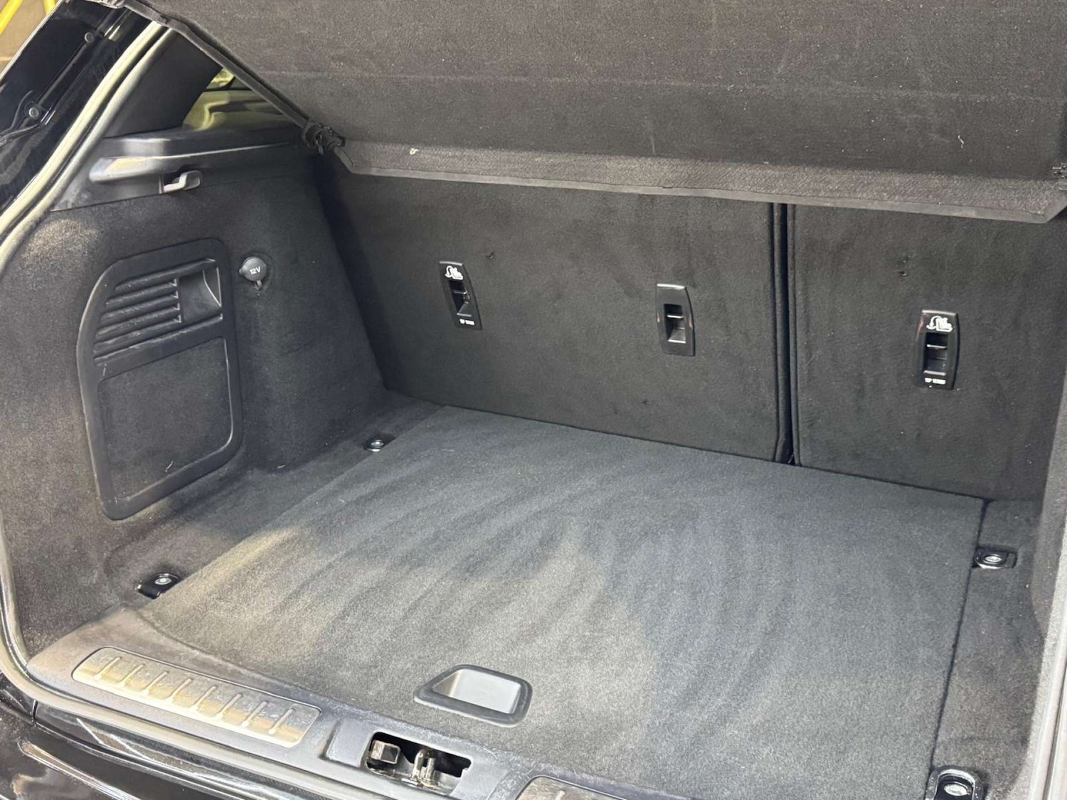 Used Land Rover Range Rover Evoque 2017 for sale - 77990077: Photo 82