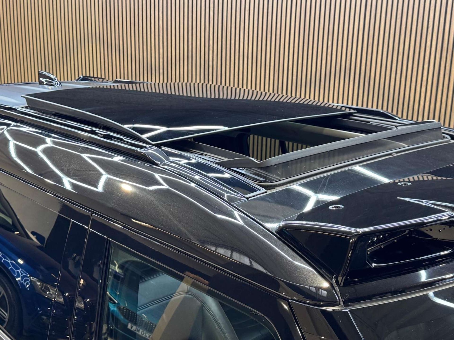 Used Land Rover Defender 2020 for sale - 77328634: Photo 17