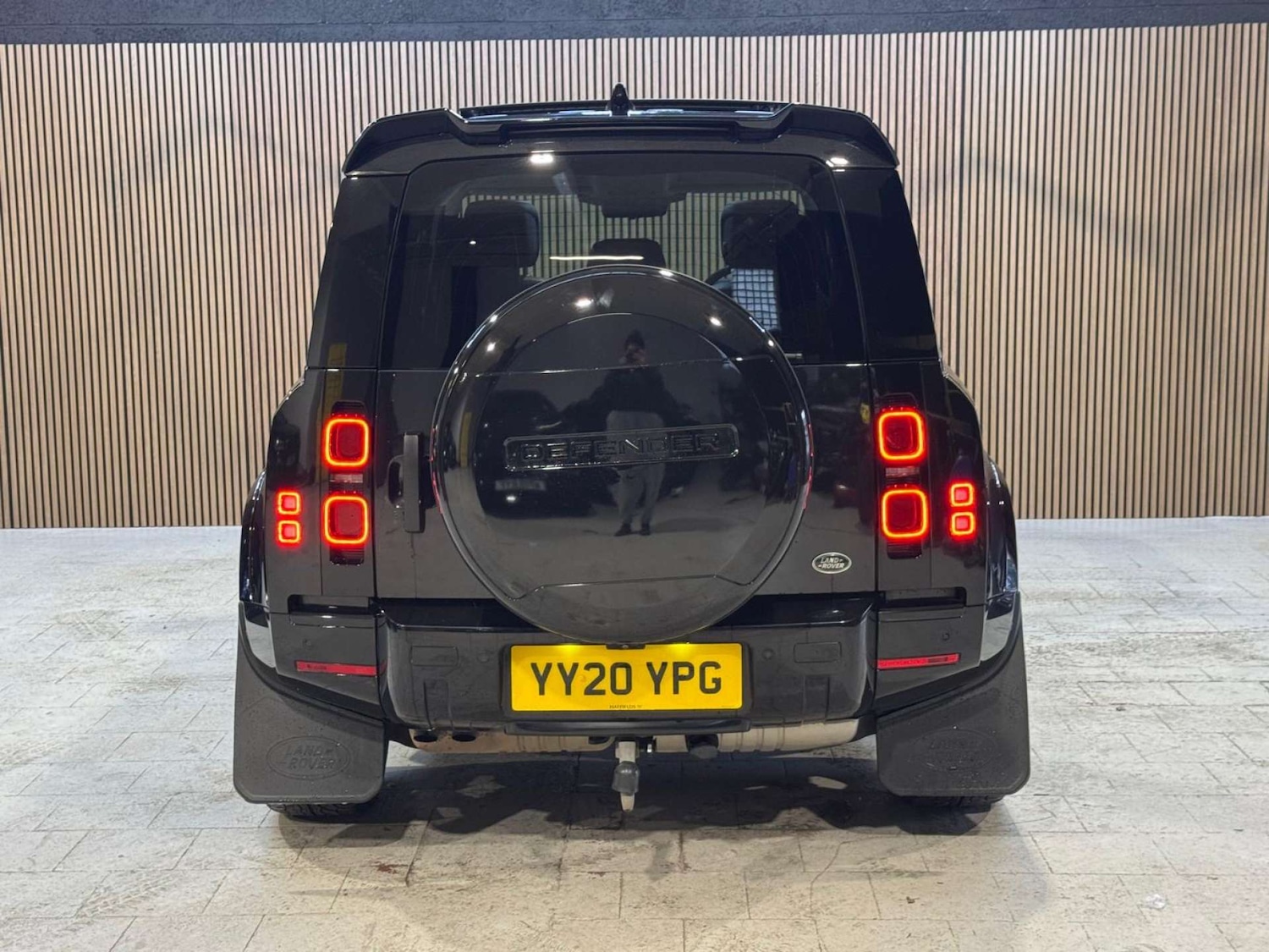 Used Land Rover Defender 2020 for sale - 77328634: Photo 25