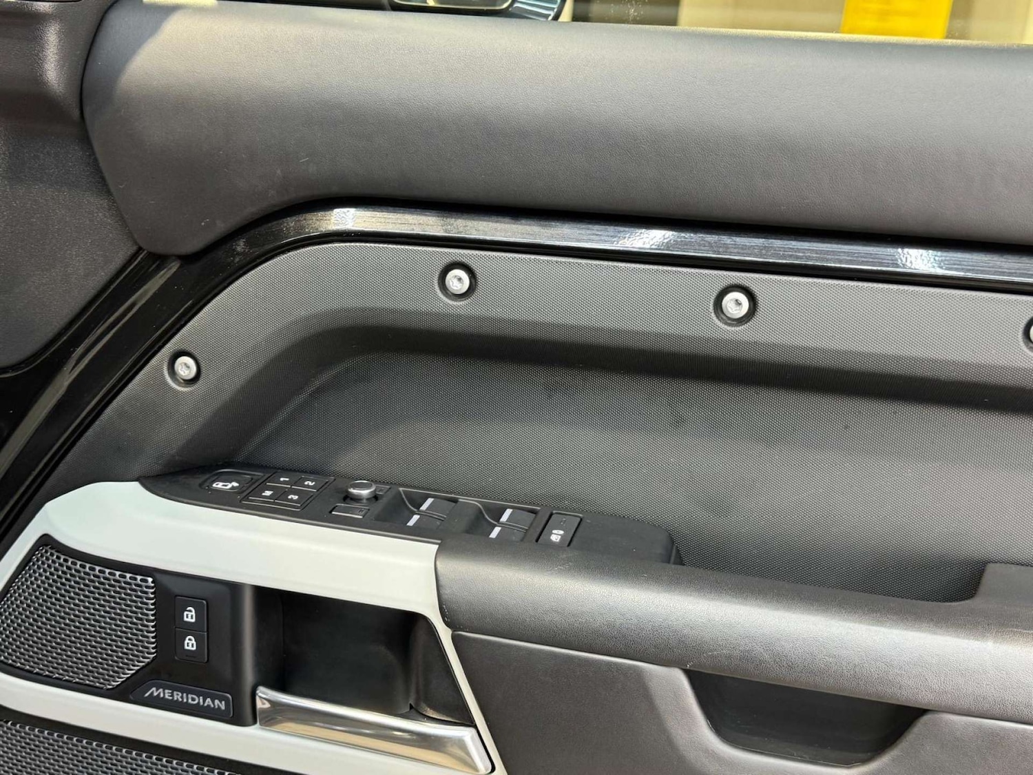 Used Land Rover Defender 2020 for sale - 77328634: Photo 62