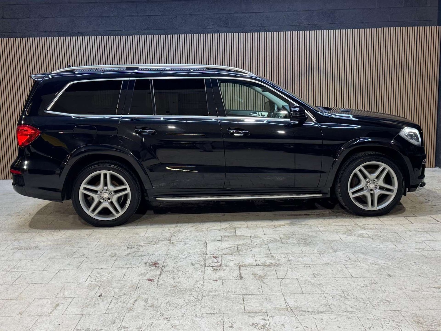 Used Mercedes-Benz GL Class 2015 for sale - 77581148: Photo 22