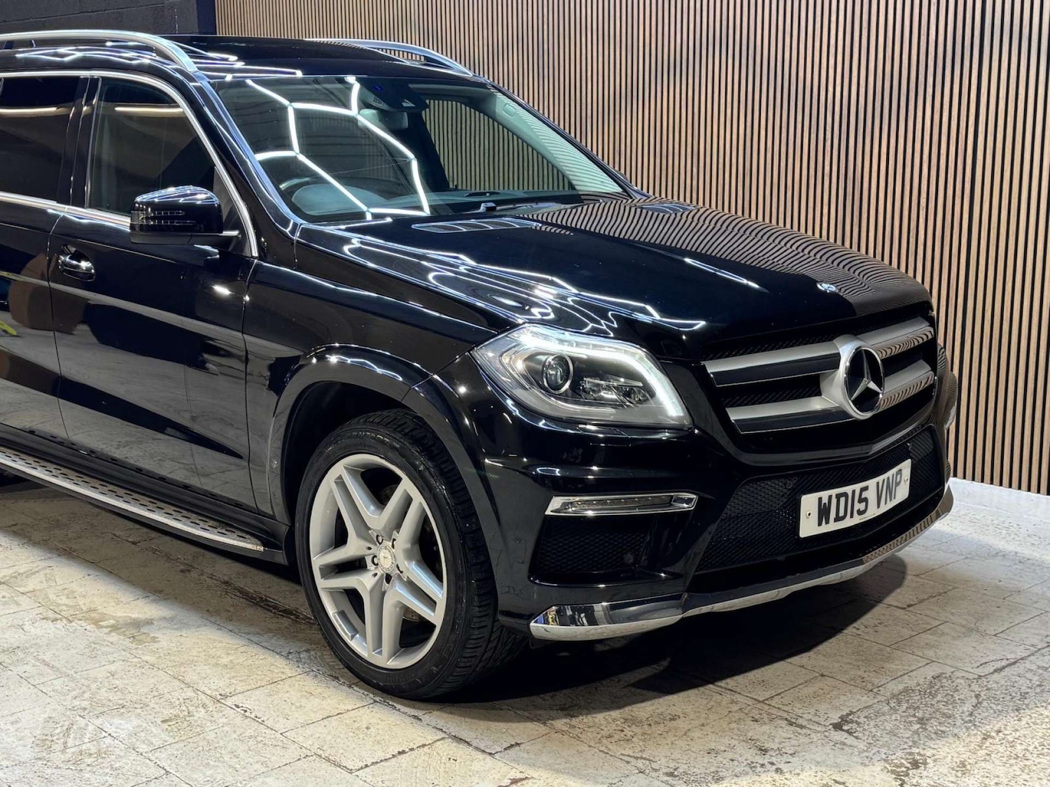 Used Mercedes-Benz GL Class 2015 for sale - 77581148: Photo 25