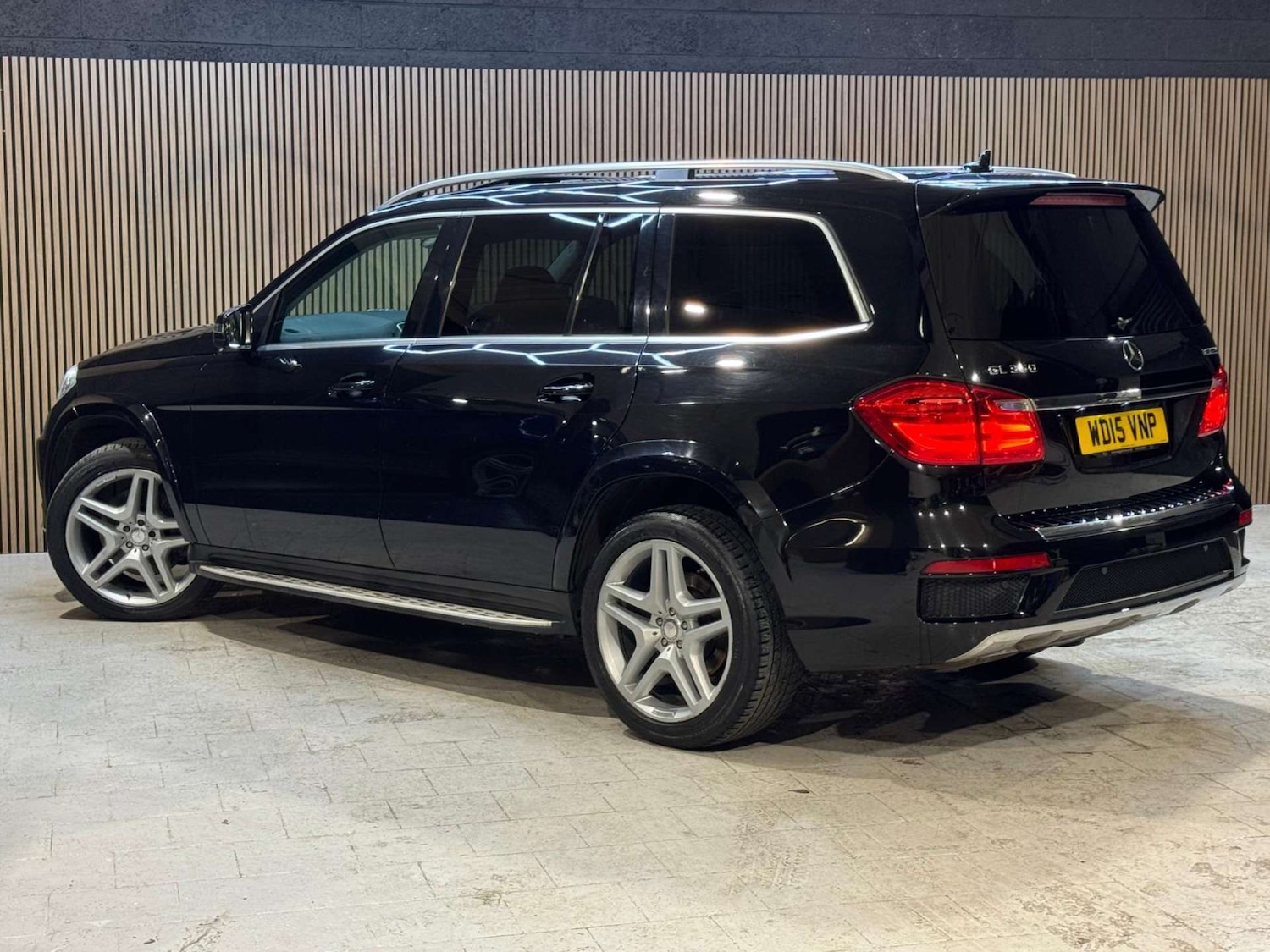 Used Mercedes-Benz GL Class 2015 for sale - 77581148: Photo 34