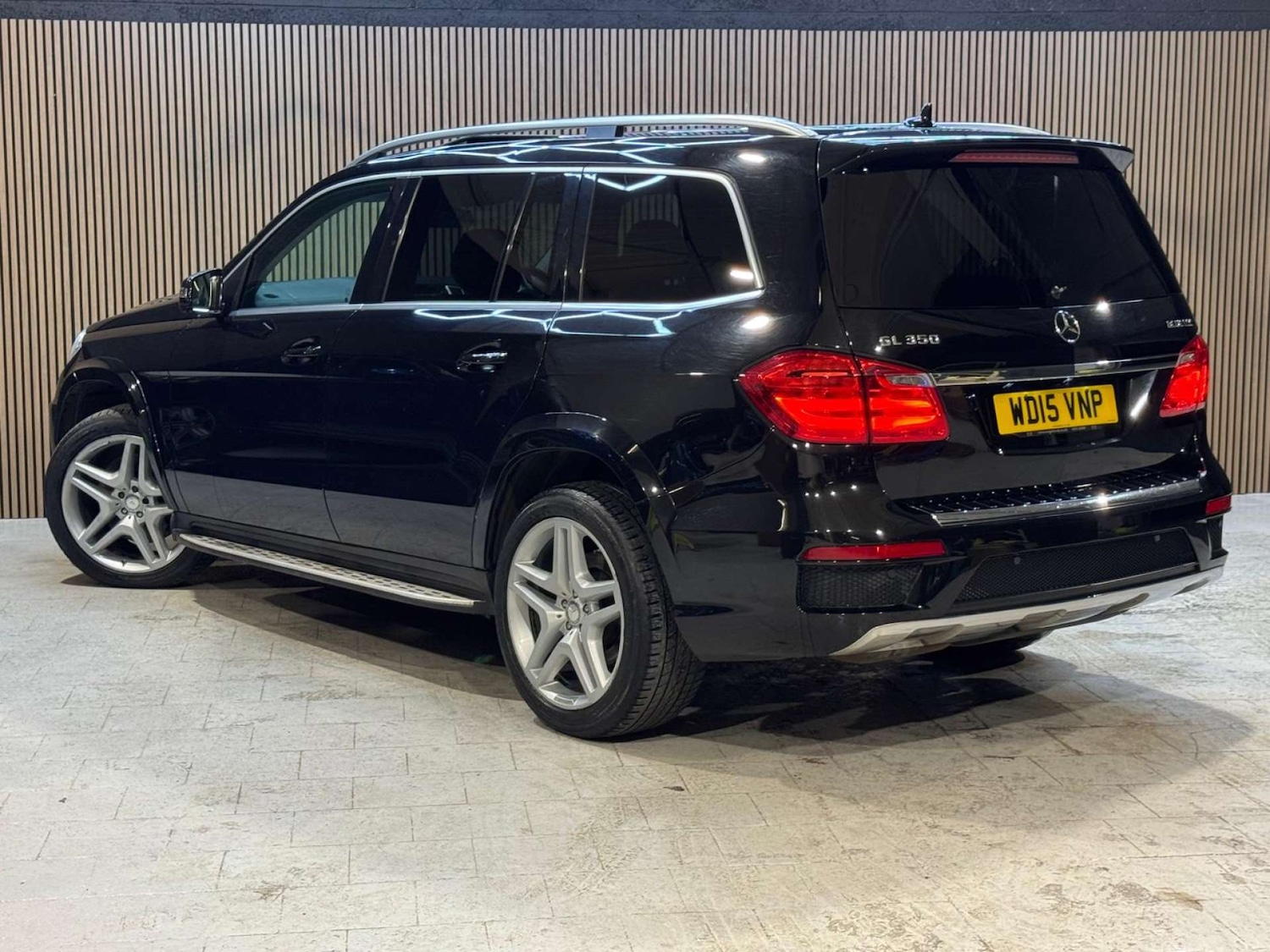 Used Mercedes-Benz GL Class 2015 for sale - 77581148: Photo 35