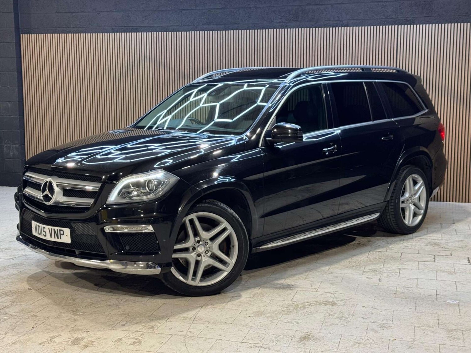 Used Mercedes-Benz GL Class 2015 for sale - 77581148: Photo 42