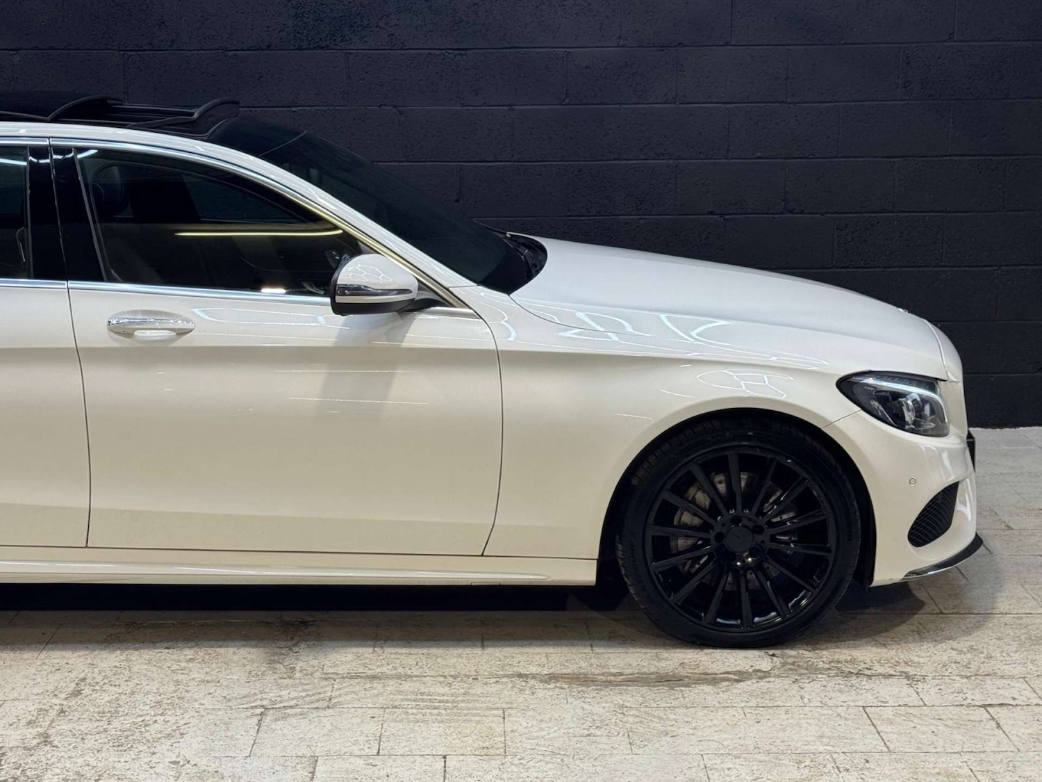 Used Mercedes-Benz C Class 2017 for sale - 76602227: Photo 14