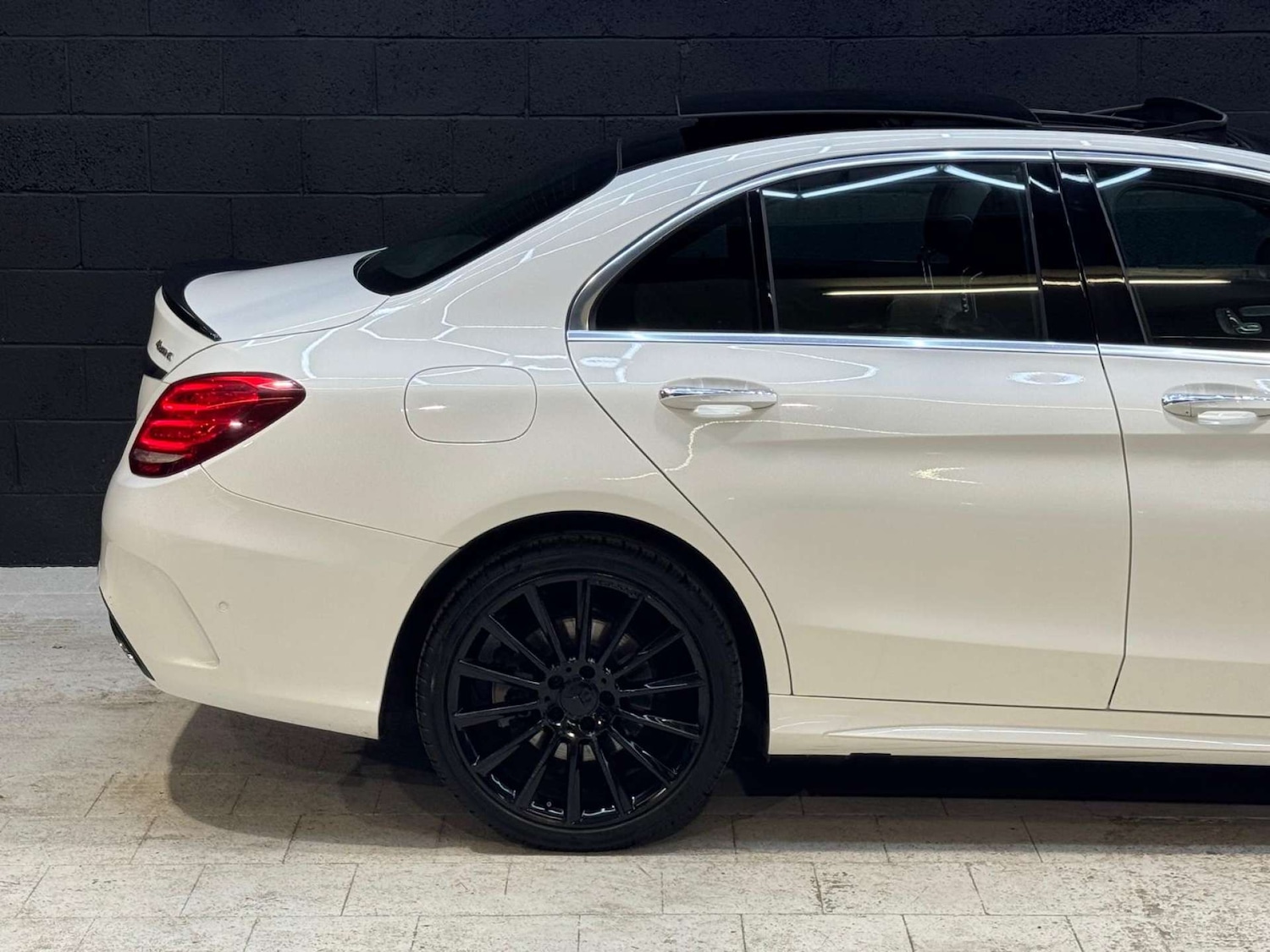 Used Mercedes-Benz C Class 2017 for sale - 76602227: Photo 15