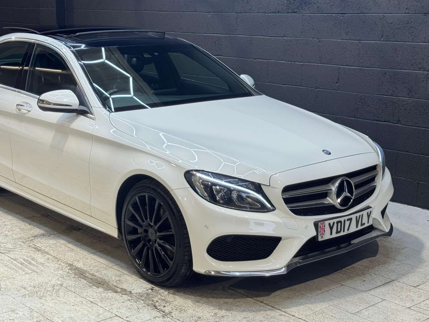 Used Mercedes-Benz C Class 2017 for sale - 76602227: Photo 20