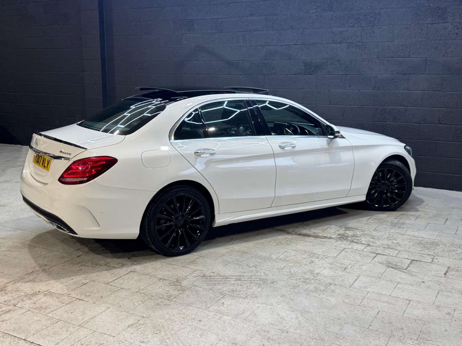 Used Mercedes-Benz C Class 2017 for sale - 76602227: Photo 23