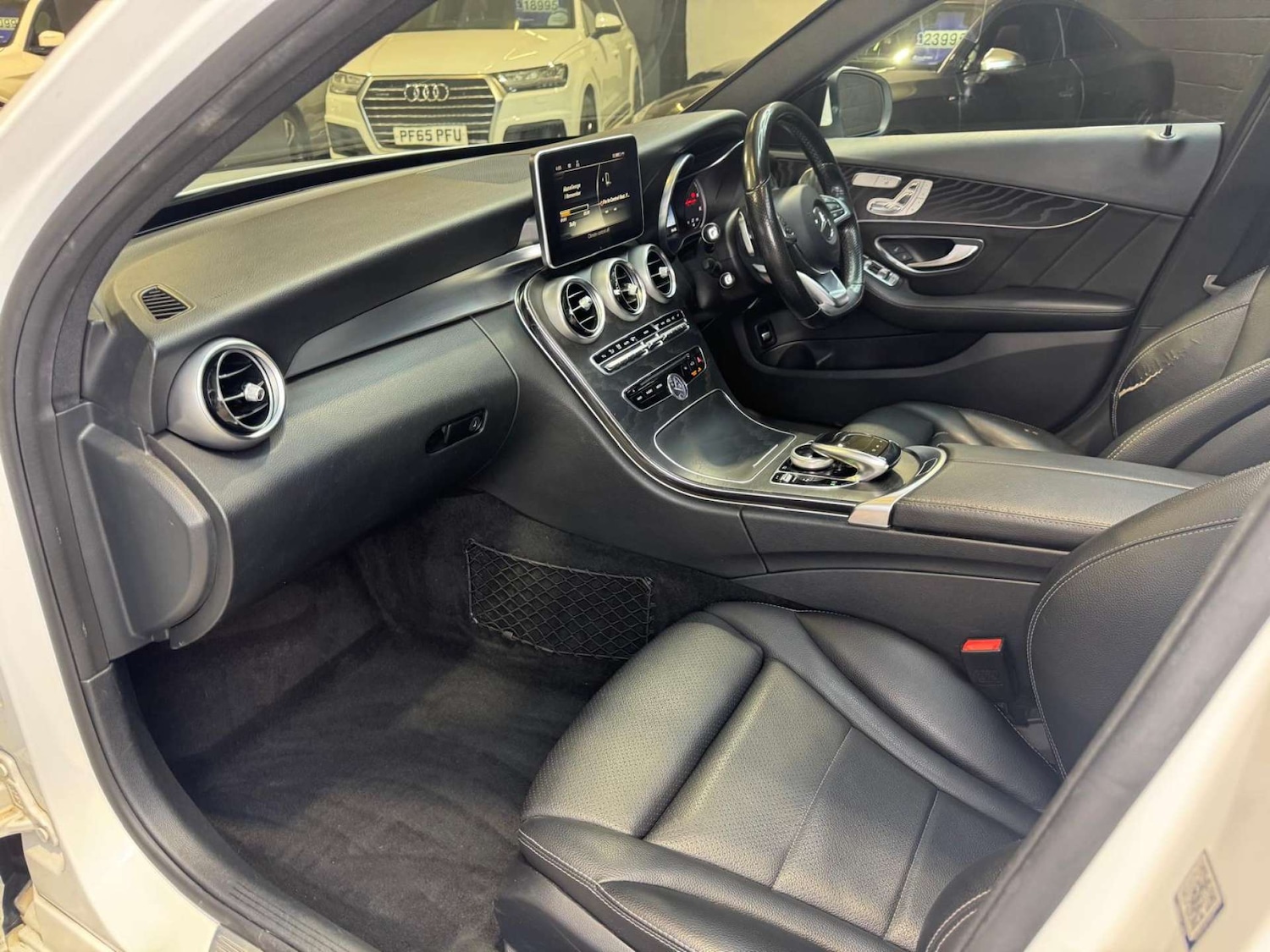 Used Mercedes-Benz C Class 2017 for sale - 76602227: Photo 40