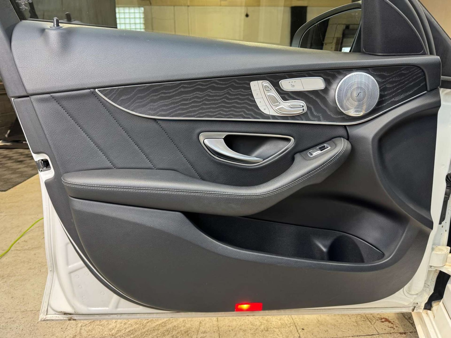 Used Mercedes-Benz C Class 2017 for sale - 76602227: Photo 44