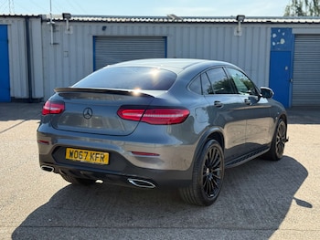 Used Mercedes-Benz GLC 2017 for sale - 75585900: Photo