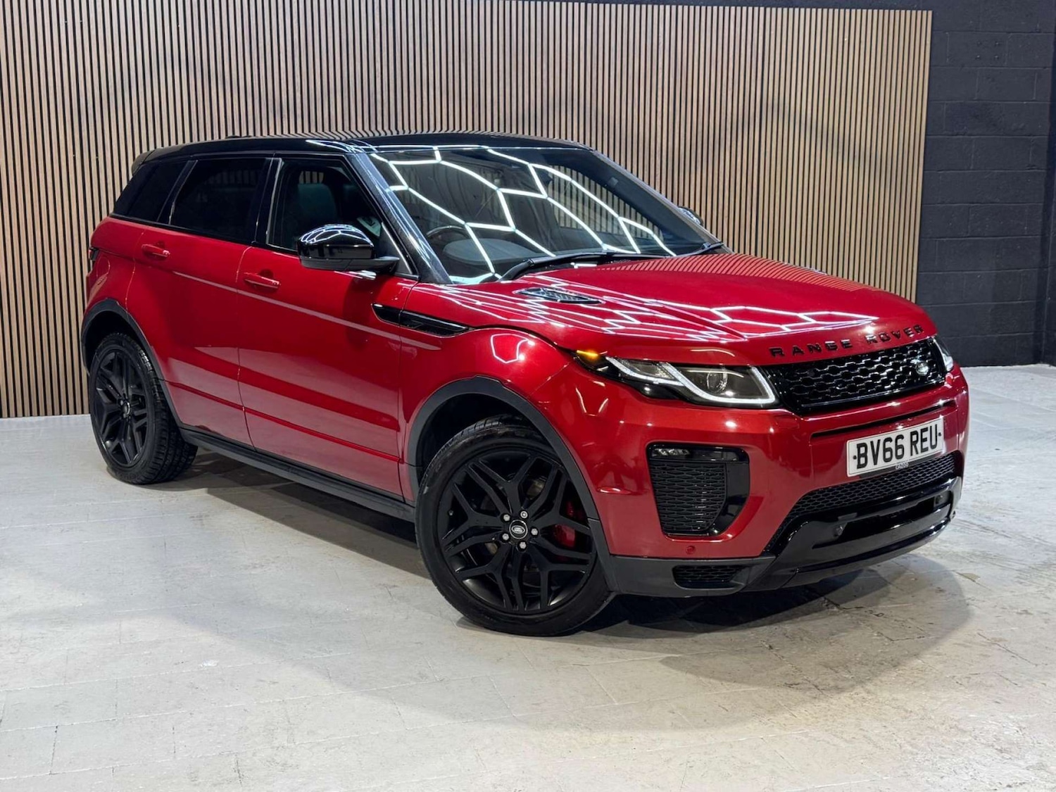 Used Land Rover Range Rover Evoque 2016 for sale - 76924744: Photo 11