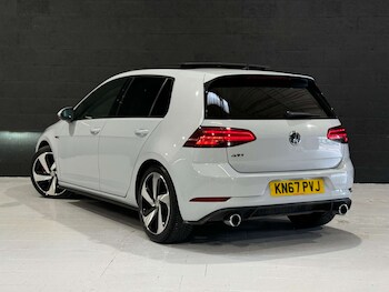Used Volkswagen Golf 2017 for sale - 75521514: Photo