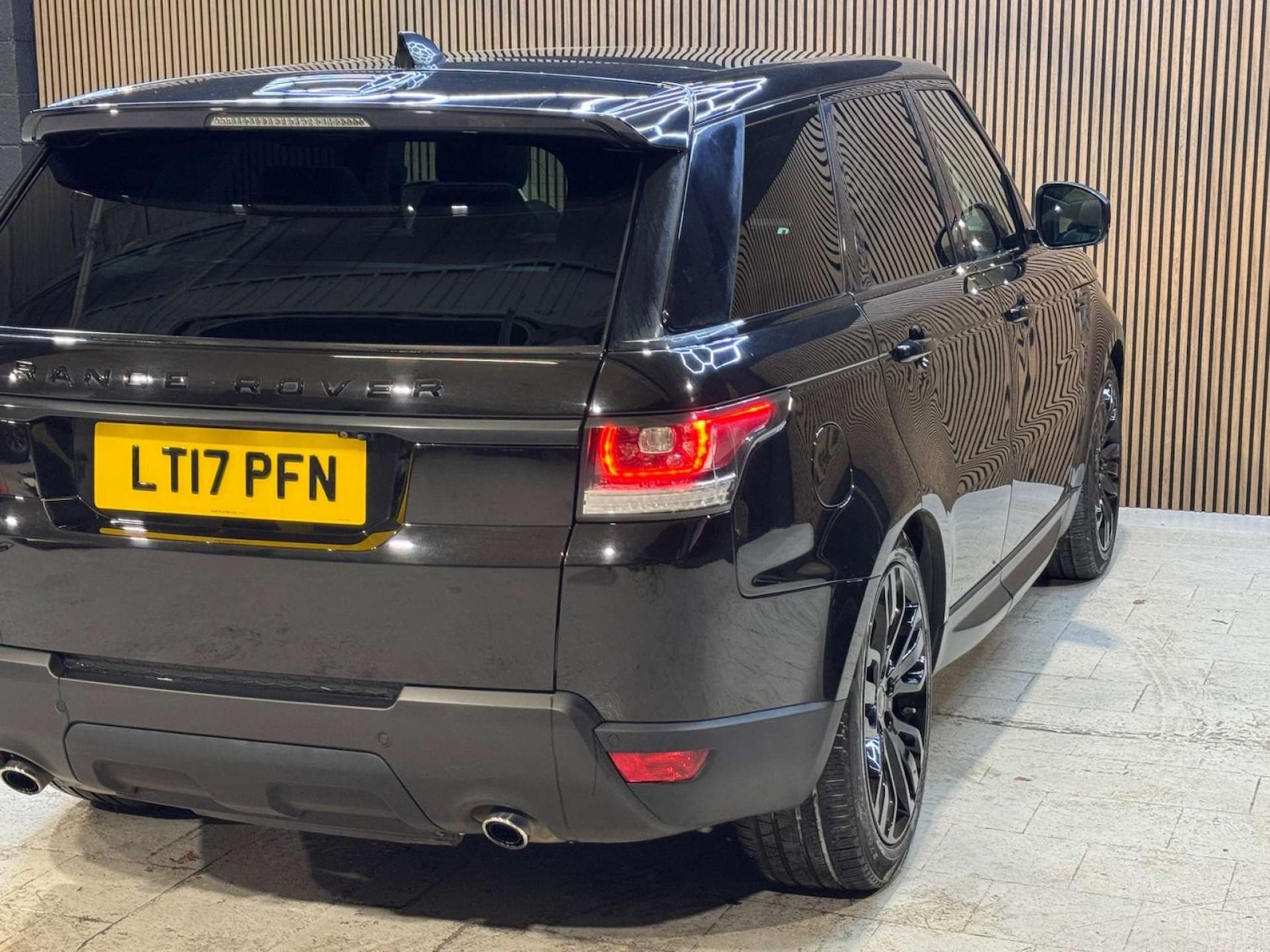 Used Land Rover Range Rover Sport 2017 for sale - 77084207: Photo 25