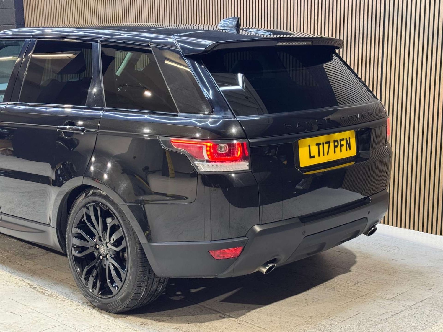 Used Land Rover Range Rover Sport 2017 for sale - 77084207: Photo 30