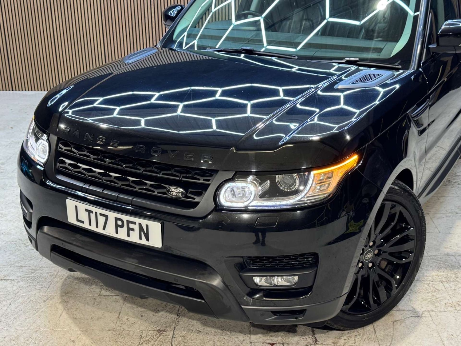 Used Land Rover Range Rover Sport 2017 for sale - 77084207: Photo 36