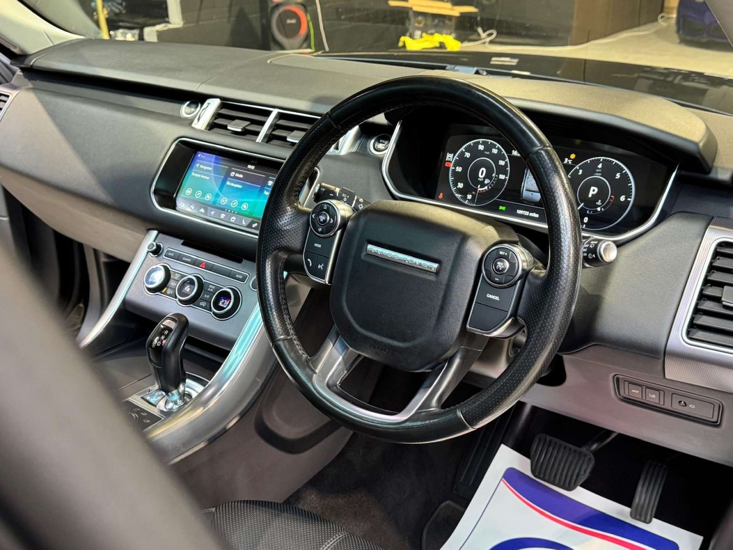 Used Land Rover Range Rover Sport 2017 for sale - 77084207: Photo 9