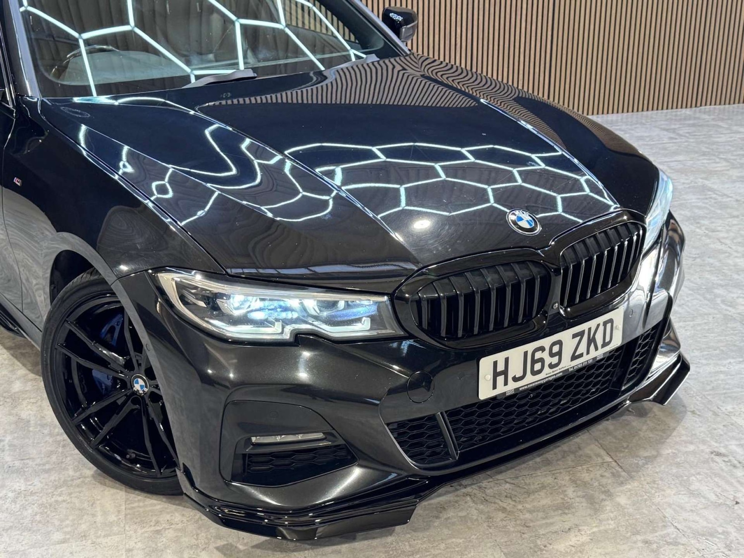 Used BMW 3 Series 2019 for sale - 77932002: Photo 11