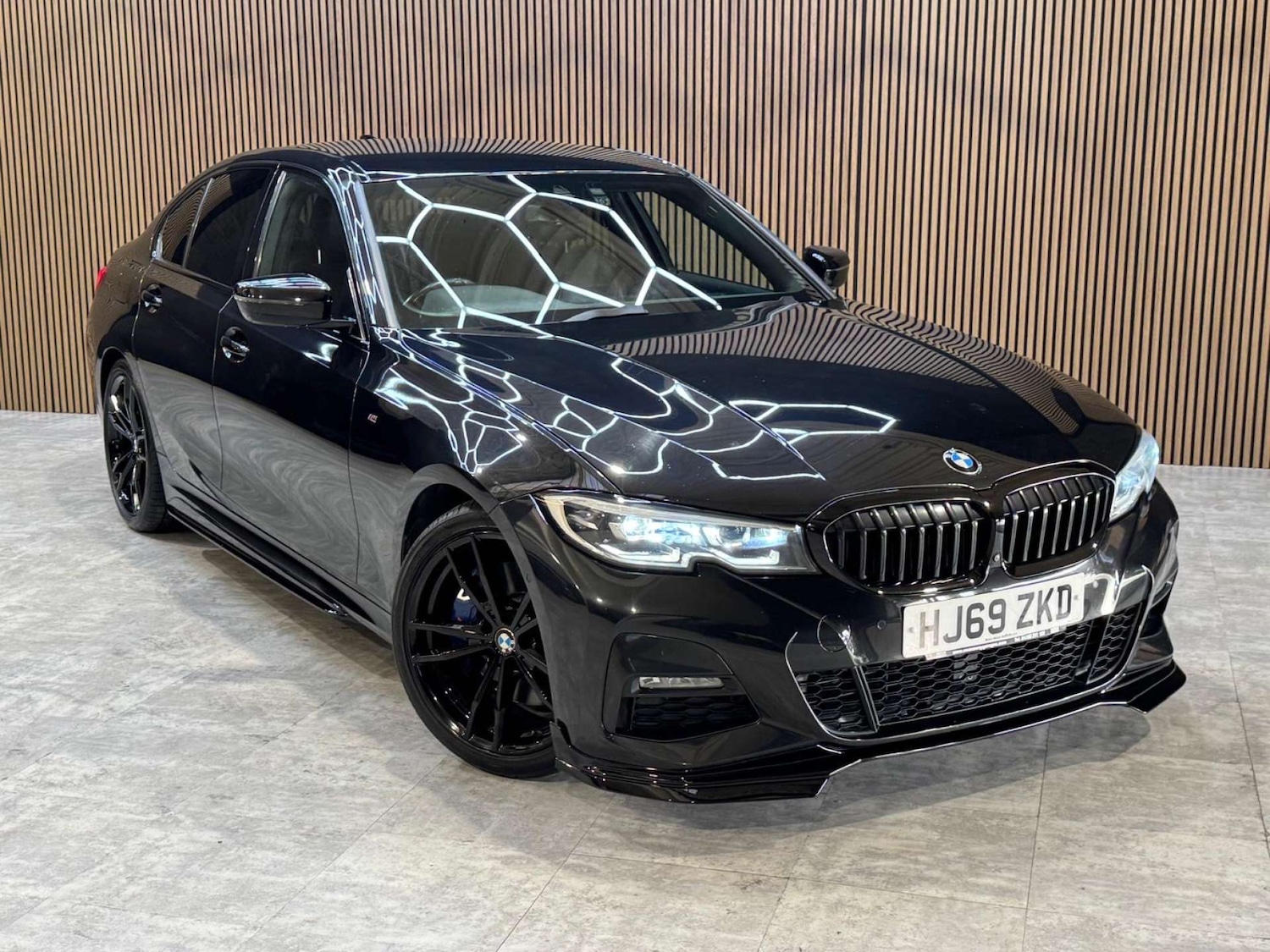 Used BMW 3 Series 2019 for sale - 77932002: Photo 14