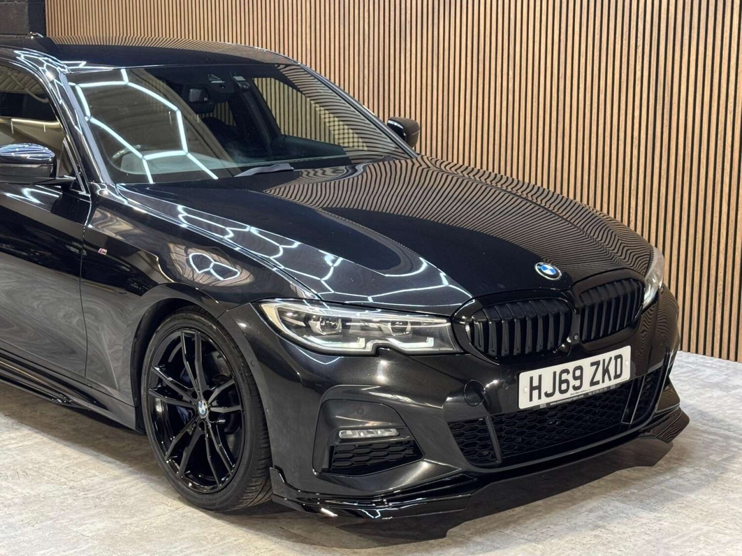 Used BMW 3 Series 2019 for sale - 77932002: Photo 20