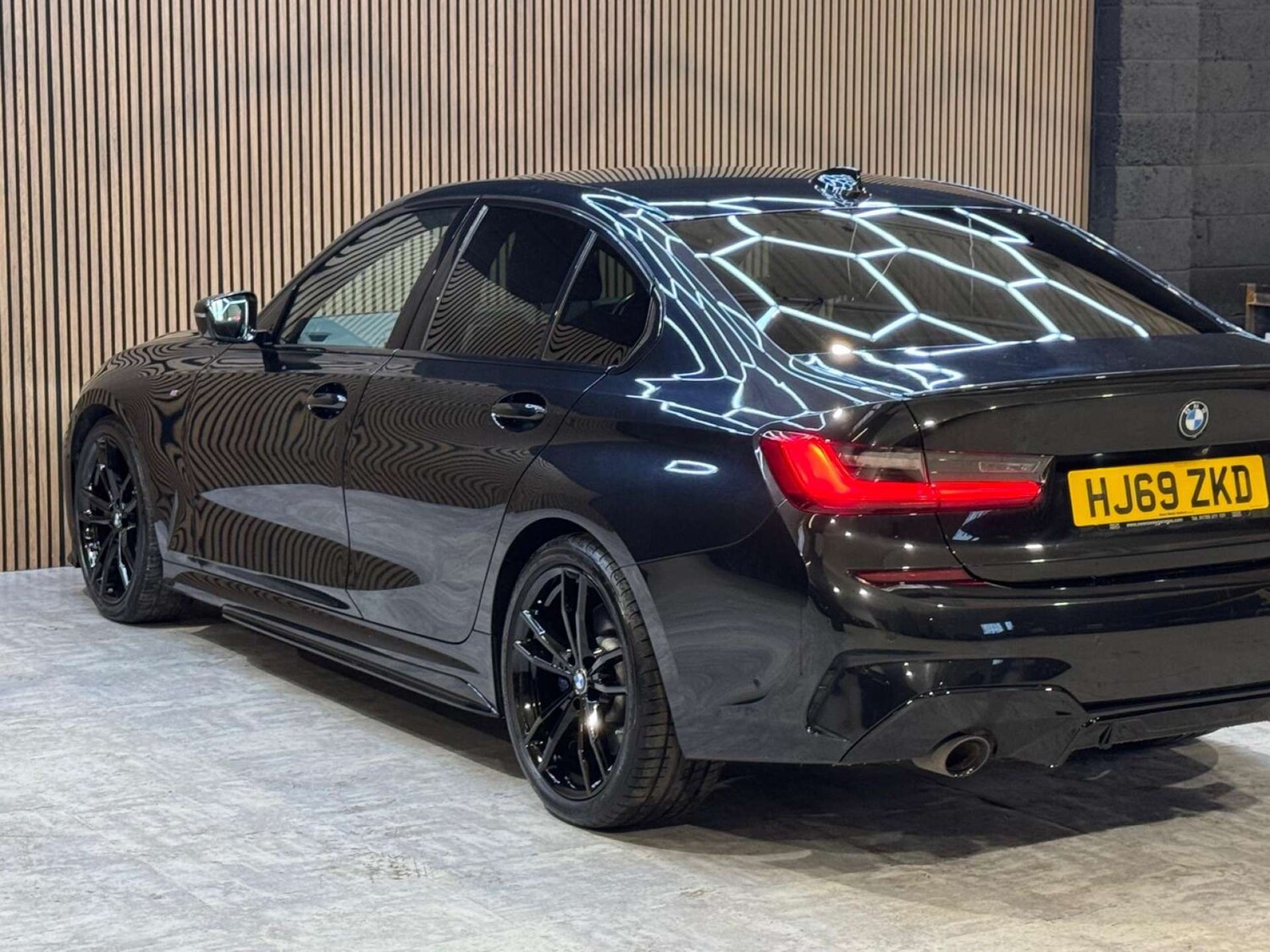 Used BMW 3 Series 2019 for sale - 77932002: Photo 25