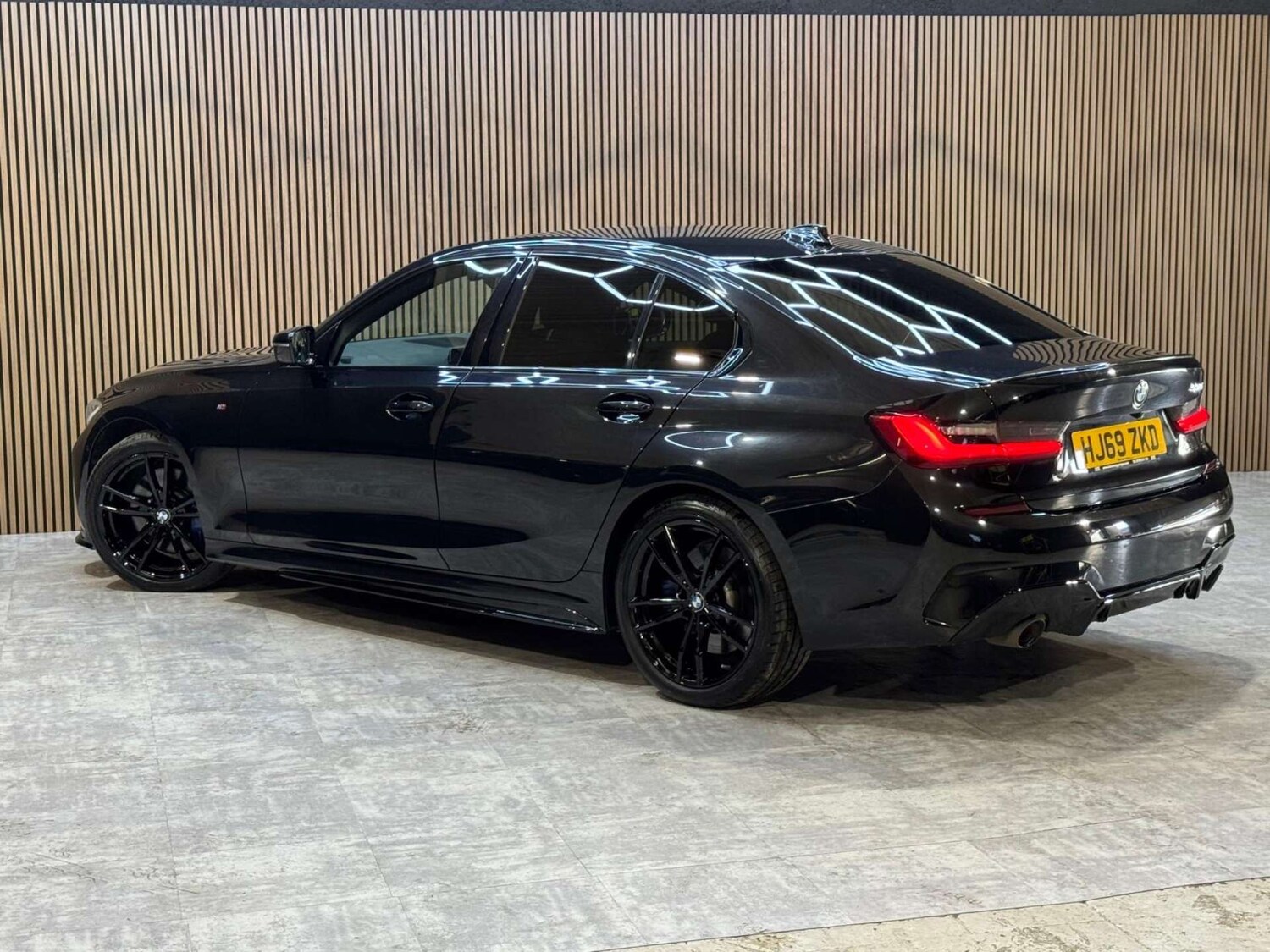 Used BMW 3 Series 2019 for sale - 77932002: Photo 28