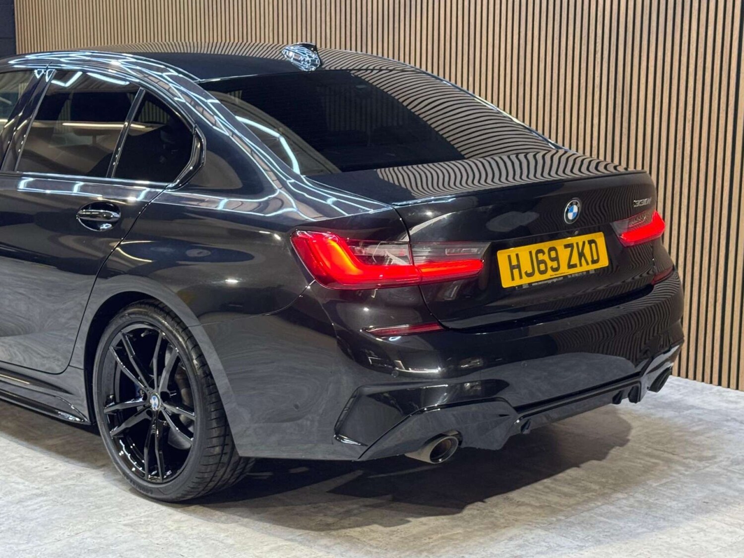 Used BMW 3 Series 2019 for sale - 77932002: Photo 29