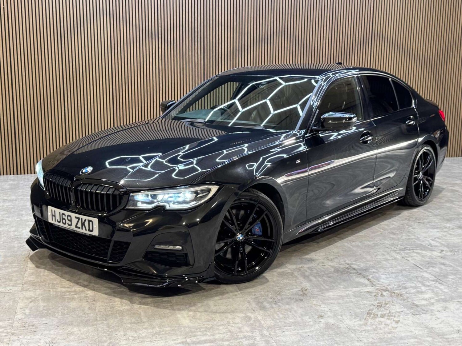 Used BMW 3 Series 2019 for sale - 77932002: Photo 33