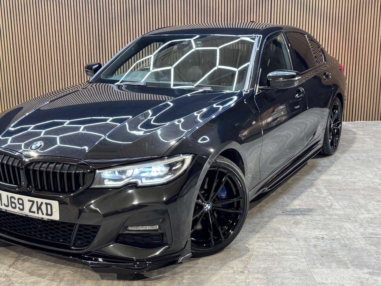 Used BMW 3 Series 2019 for sale - 77932002: Photo 39