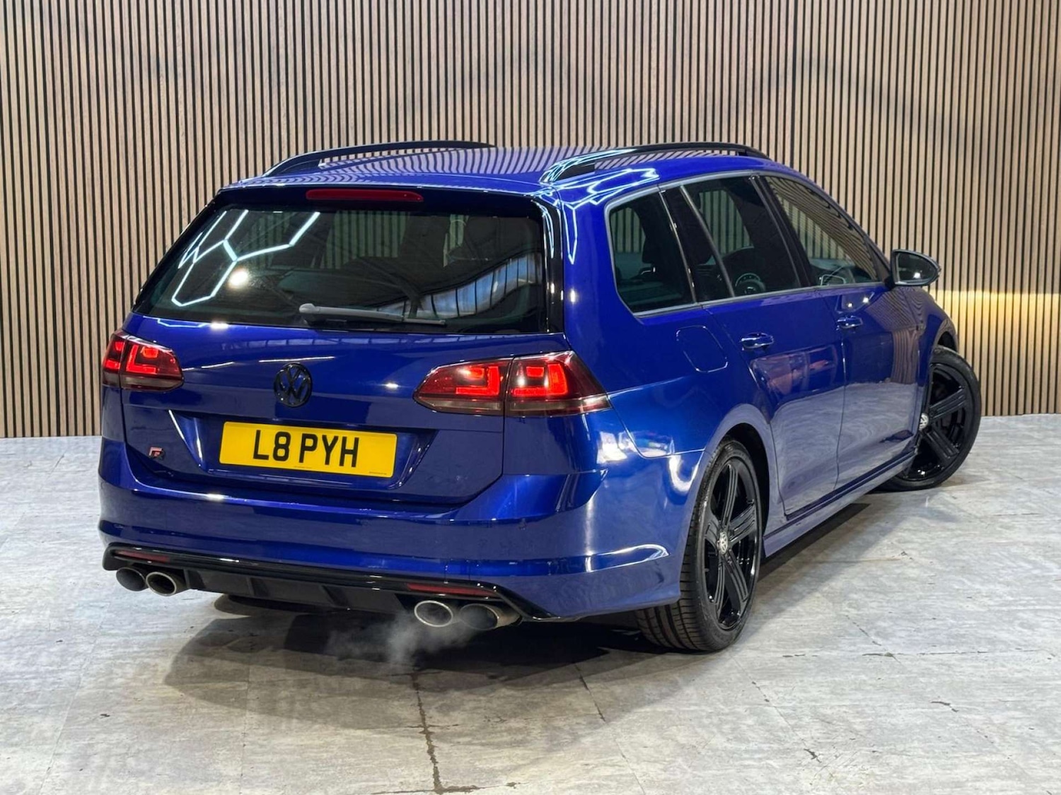 Used Volkswagen Golf 2016 for sale - 77889953: Photo 2