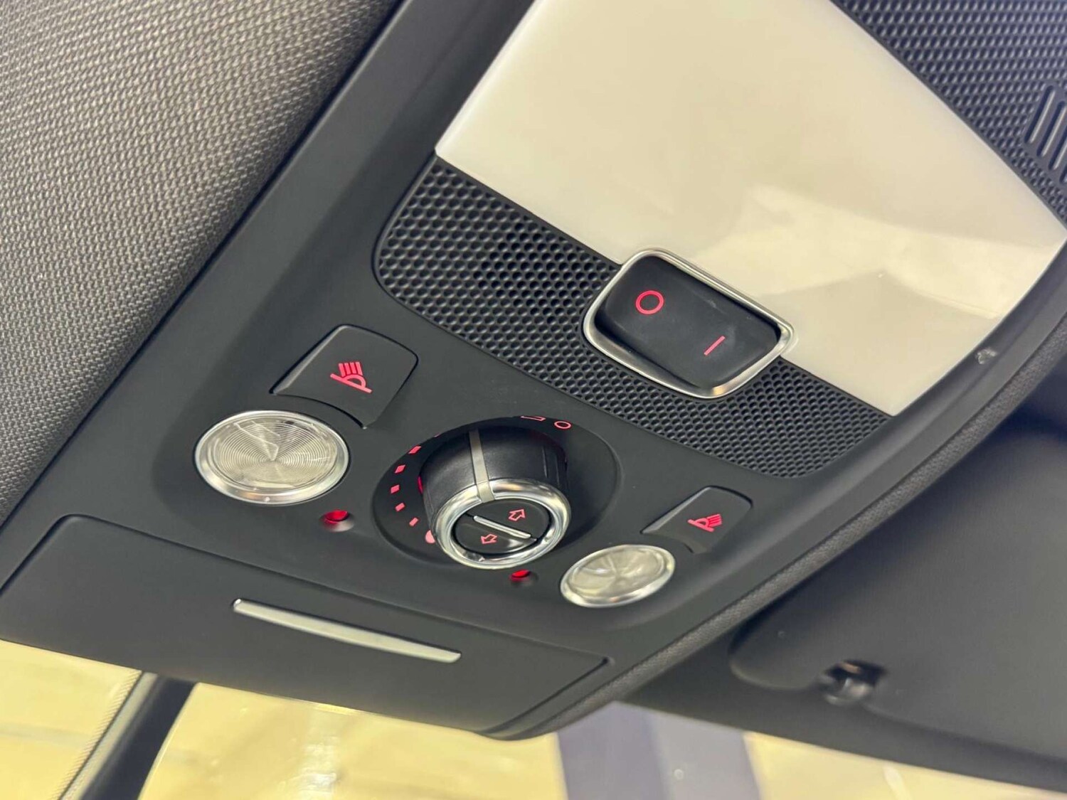 Used Audi Q5 2014 for sale - 77745455: Photo 89