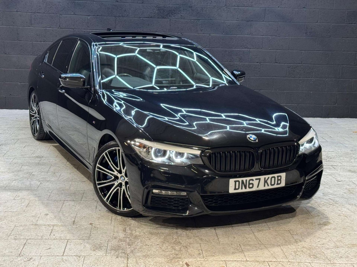 Used BMW 5 Series 2017 for sale - 76481428: Photo 12