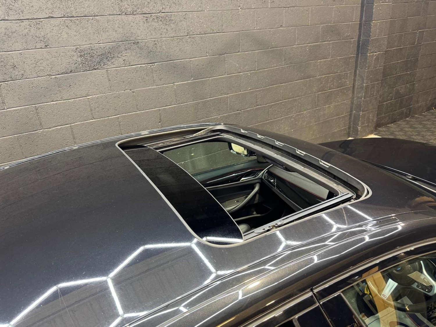 Used BMW 5 Series 2017 for sale - 76481428: Photo 17