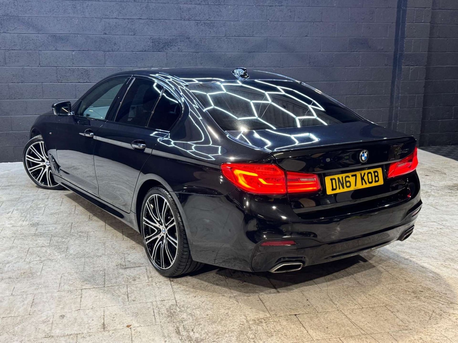 Used BMW 5 Series 2017 for sale - 76481428: Photo 25