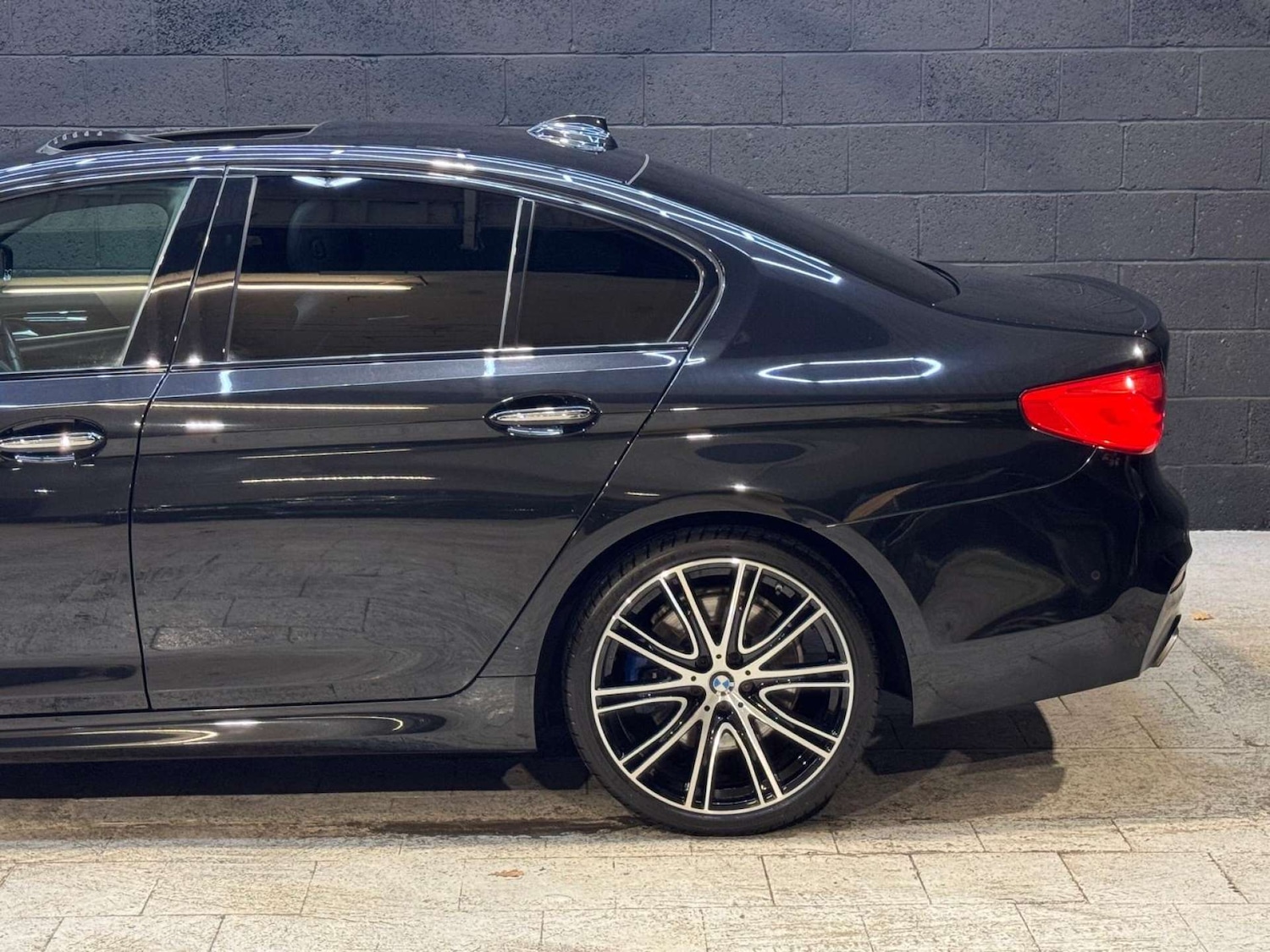 Used BMW 5 Series 2017 for sale - 76481428: Photo 27