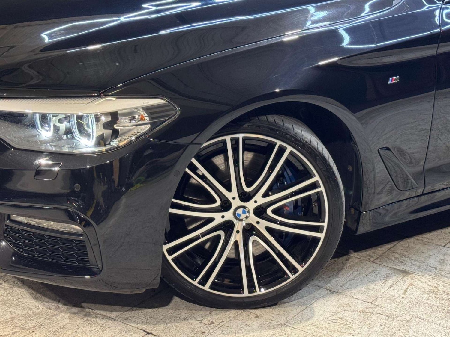 Used BMW 5 Series 2017 for sale - 76481428: Photo 35