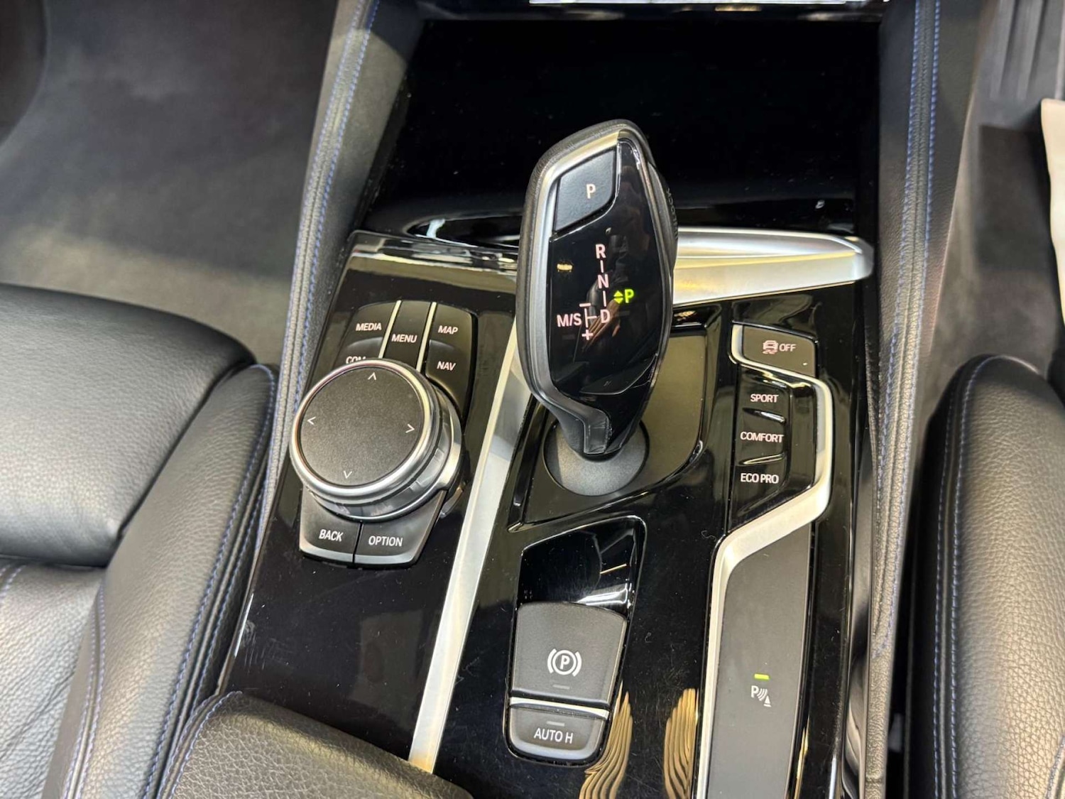 Used BMW 5 Series 2017 for sale - 76481428: Photo 53