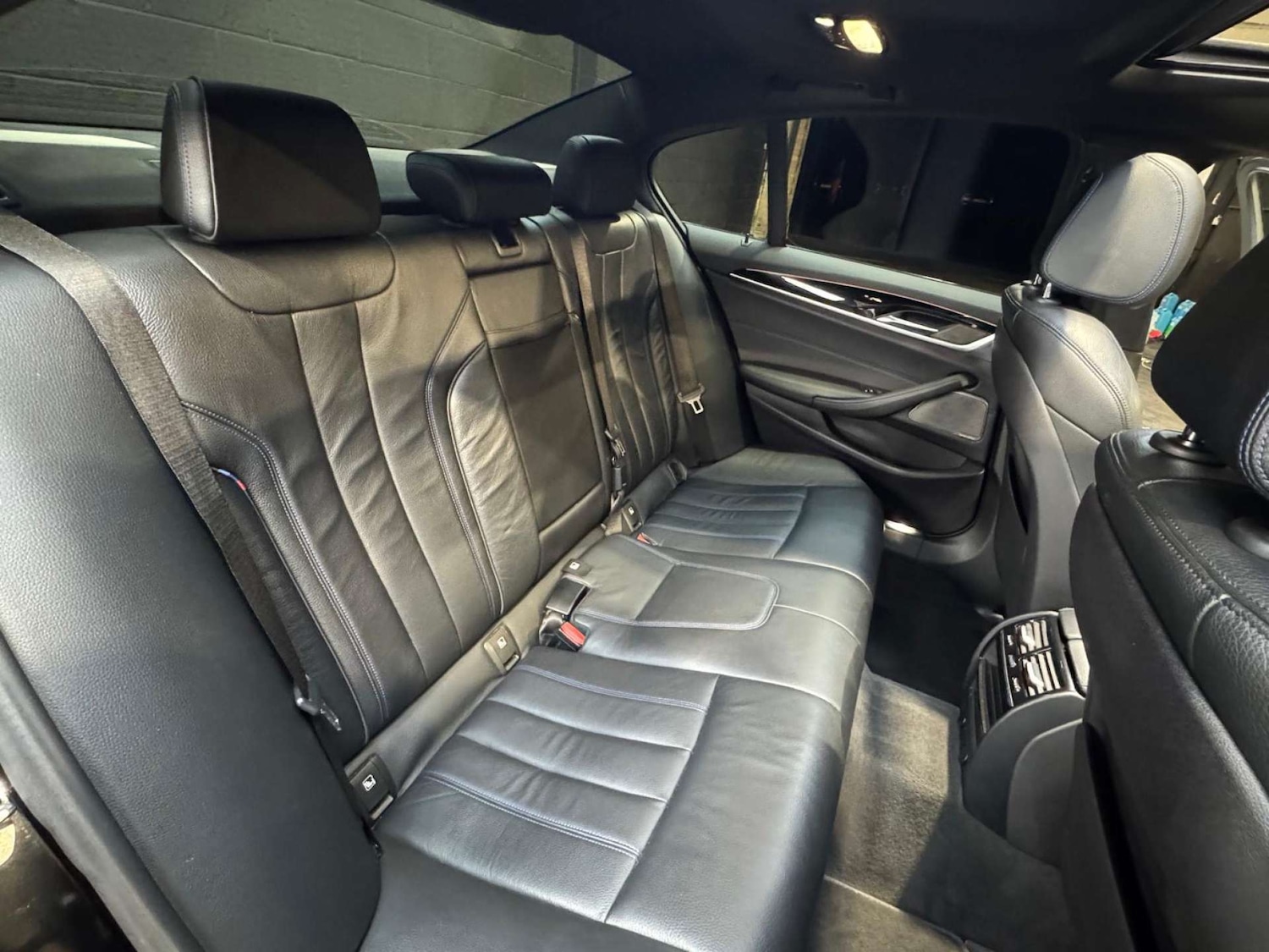 Used BMW 5 Series 2017 for sale - 76481428: Photo 61