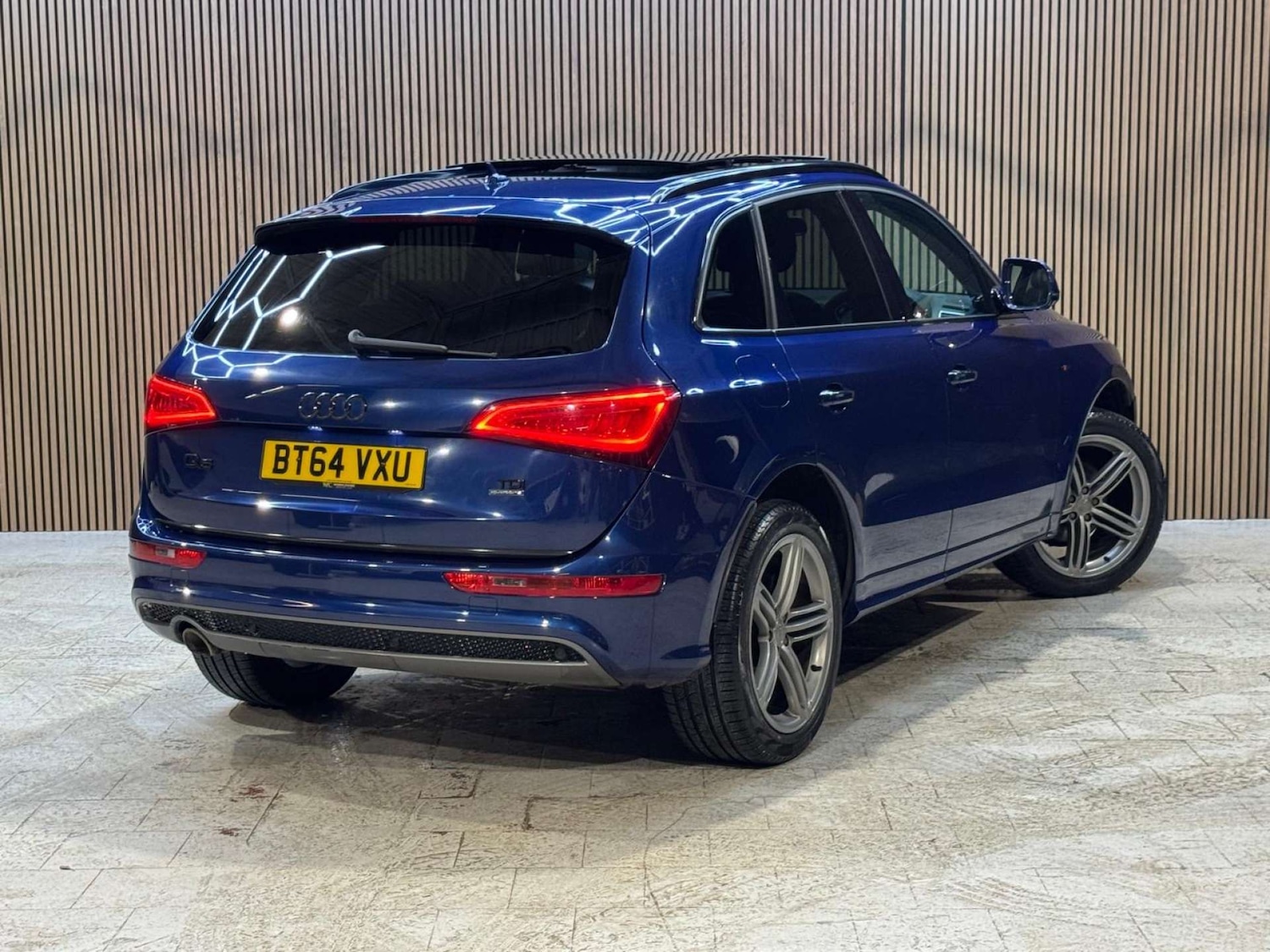 Used Audi Q5 2014 for sale - 77310955: Photo 2