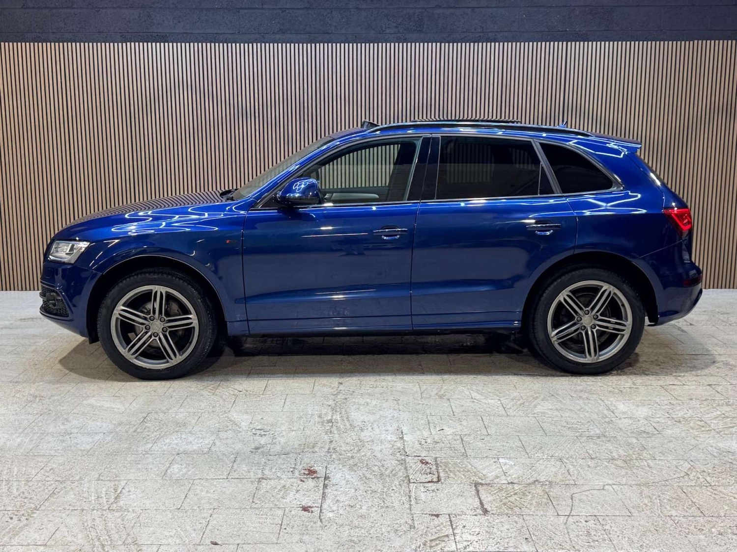 Used Audi Q5 2014 for sale - 77310955: Photo 30