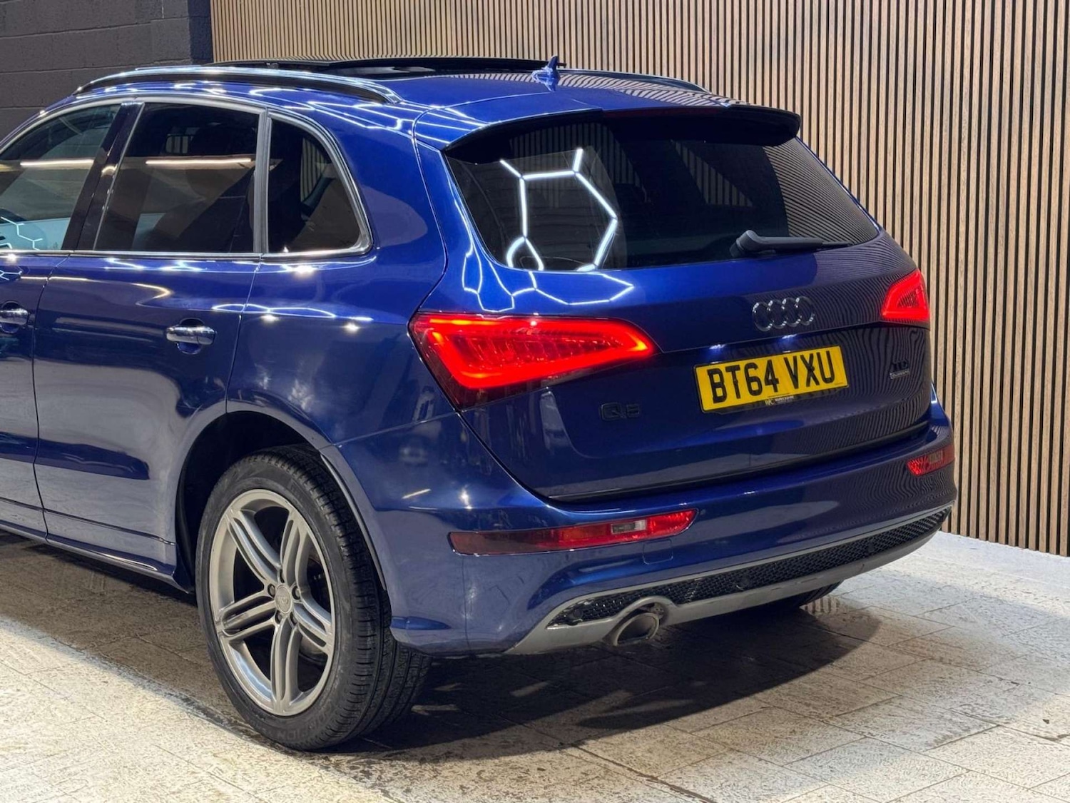 Used Audi Q5 2014 for sale - 77310955: Photo 32