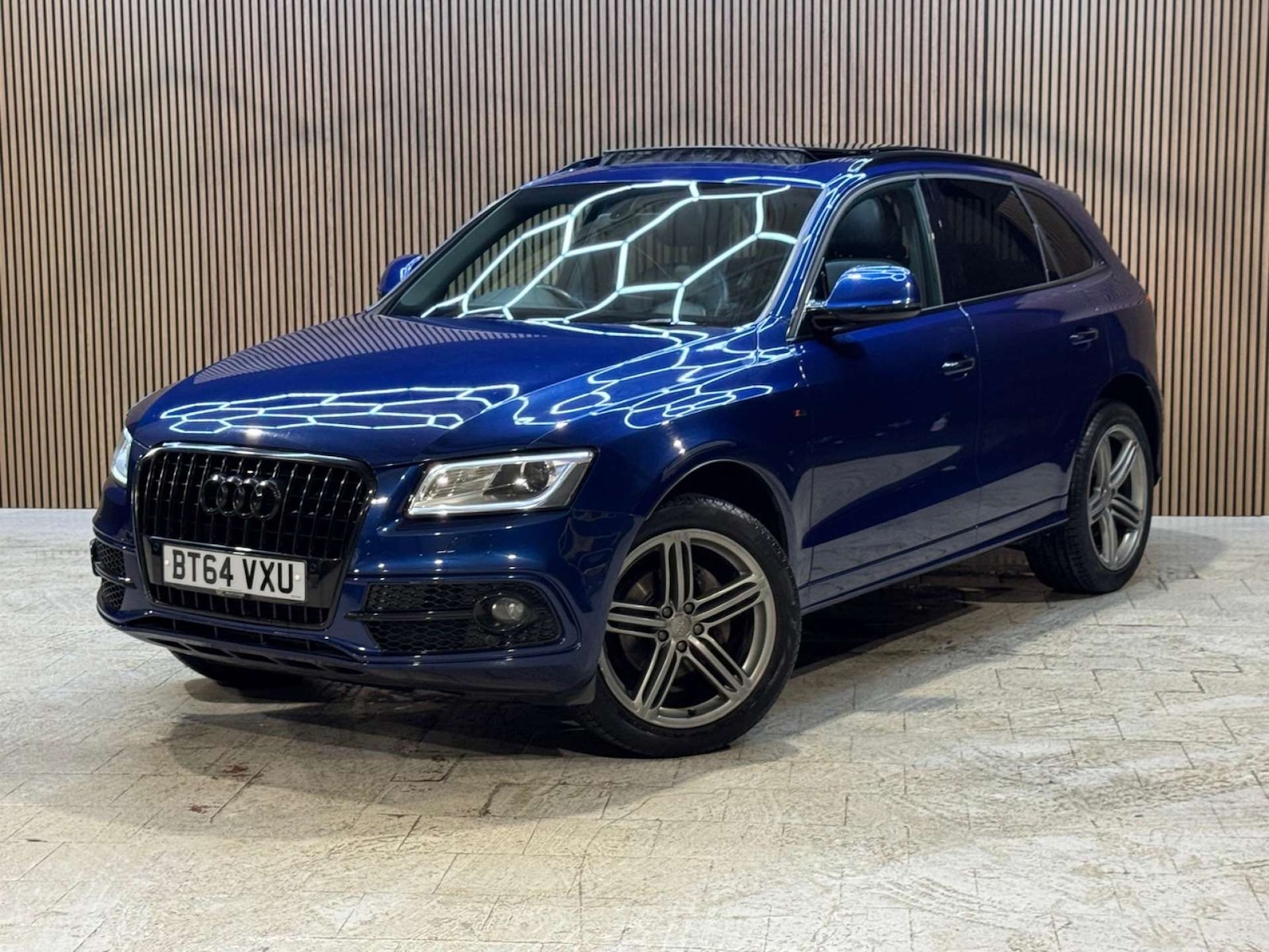 Used Audi Q5 2014 for sale - 77310955: Photo 35