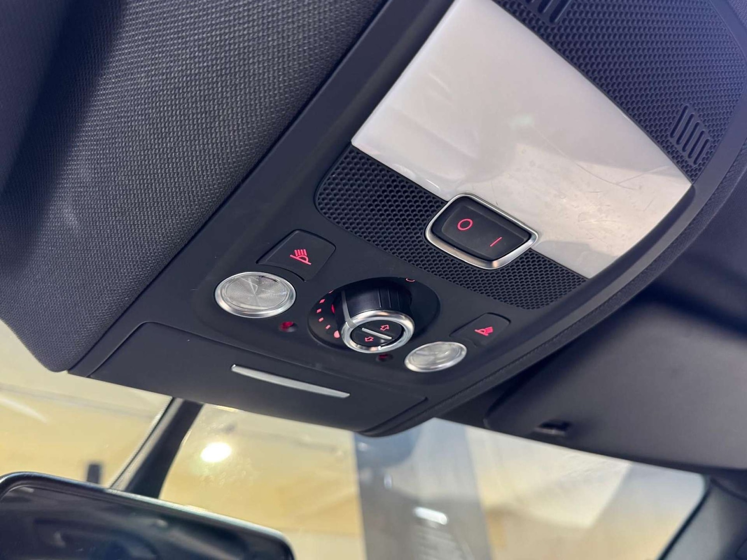 Used Audi Q5 2014 for sale - 77310955: Photo 78