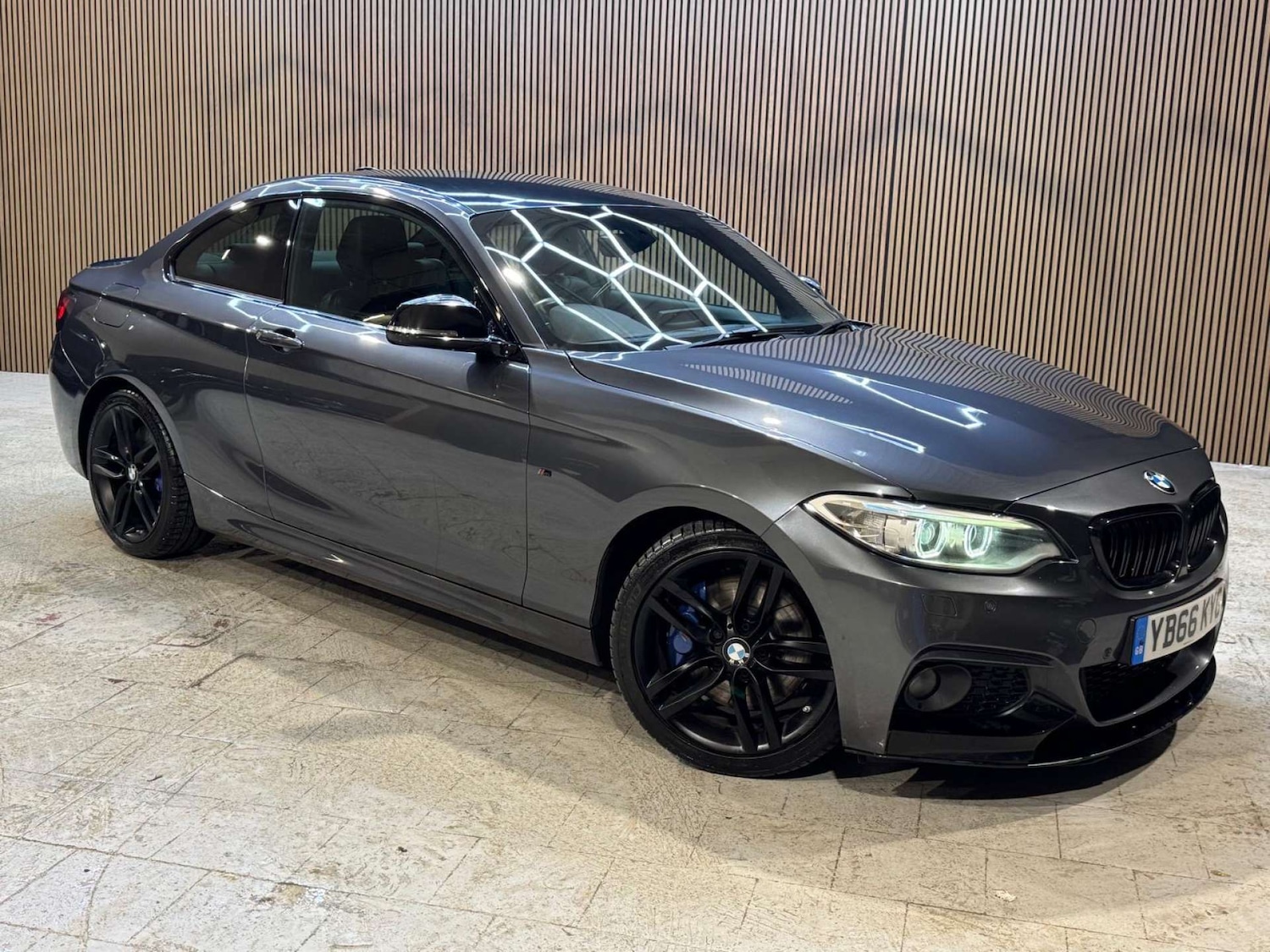 Used BMW 2 Series 2017 for sale - 77355490: Photo 12