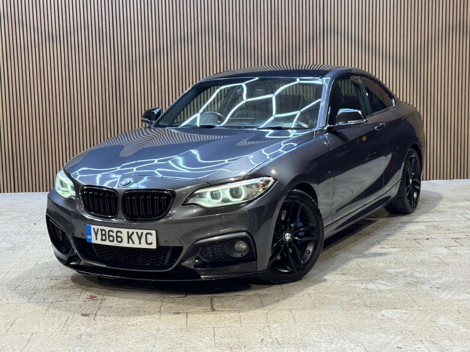 Used BMW 2 Series 2017 for sale - 77355490: Photo 4