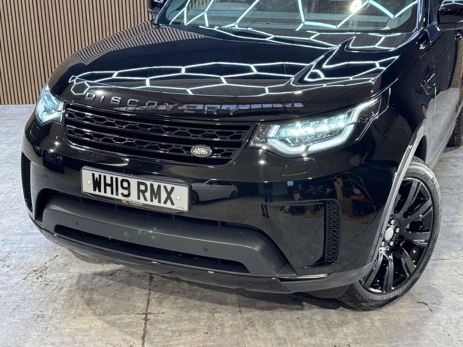 Used Land Rover Discovery 2019 for sale - 77845654: Photo 40