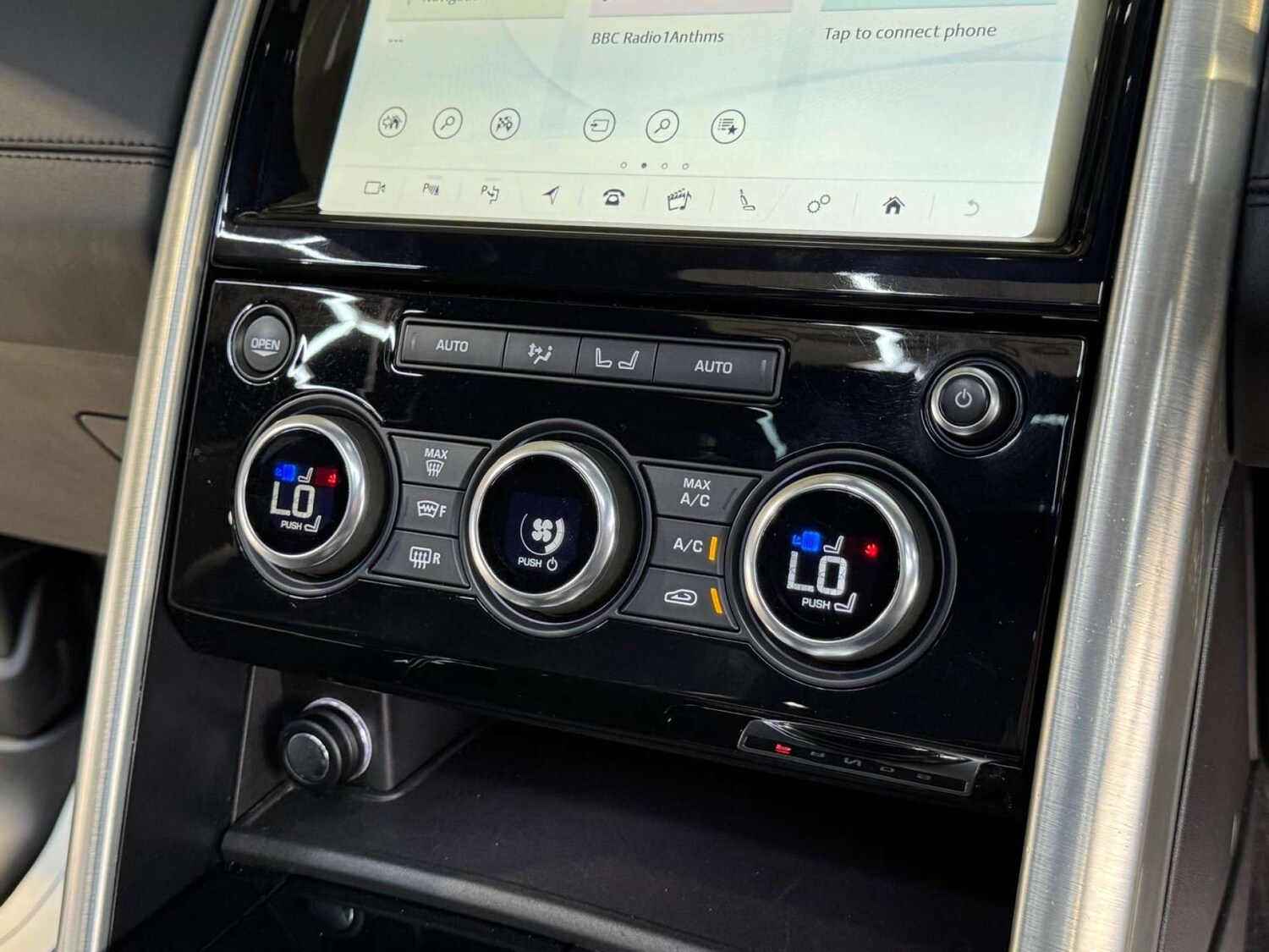 Used Land Rover Discovery 2019 for sale - 77845654: Photo 59