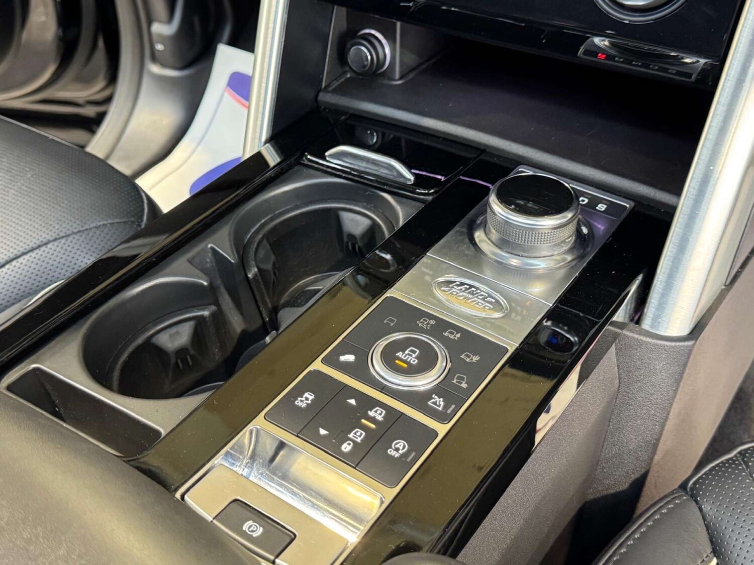 Used Land Rover Discovery 2019 for sale - 77845654: Photo 63