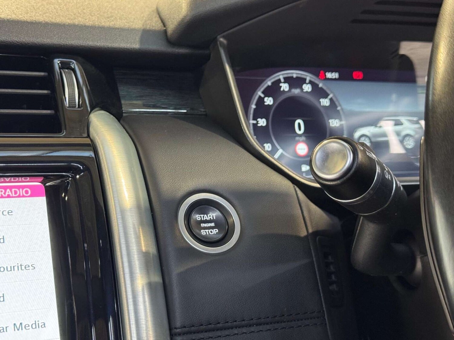 Used Land Rover Discovery 2019 for sale - 77845654: Photo 64